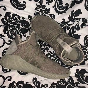 Women’s Adidas Tubular Dawn